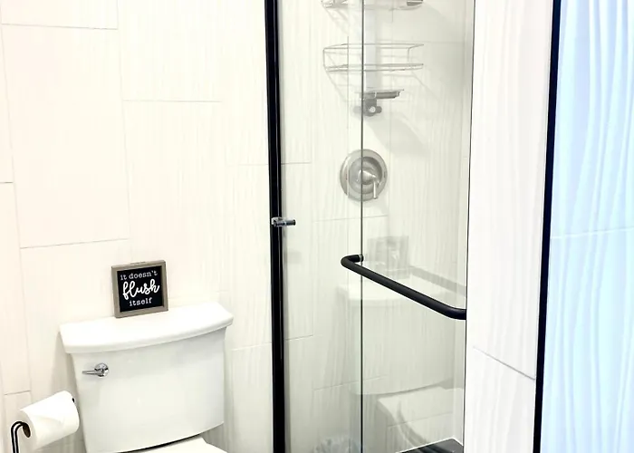 Il 2bd Upper Queen Bed, Patio & Fast Wifi * Рокфорд